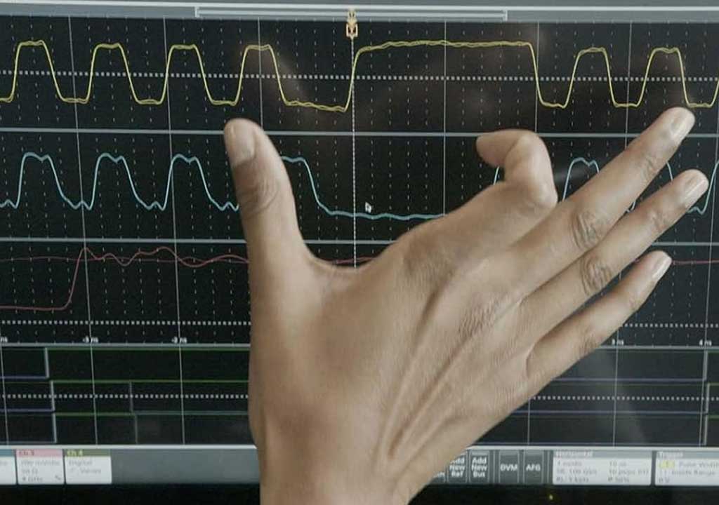 Reading Waveforms: Core Concepts for New Oscilloscope Users
